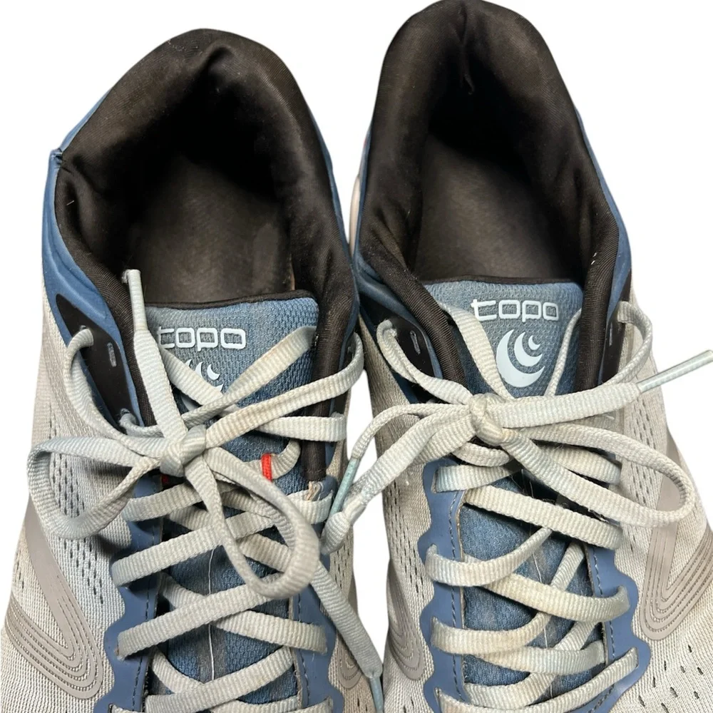 Topo‎ Athletic Men’s Magnifly 4 Running Shoes Stone/White Size 12.5